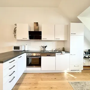 Orestaliving - Penthouse In 1020 Viena